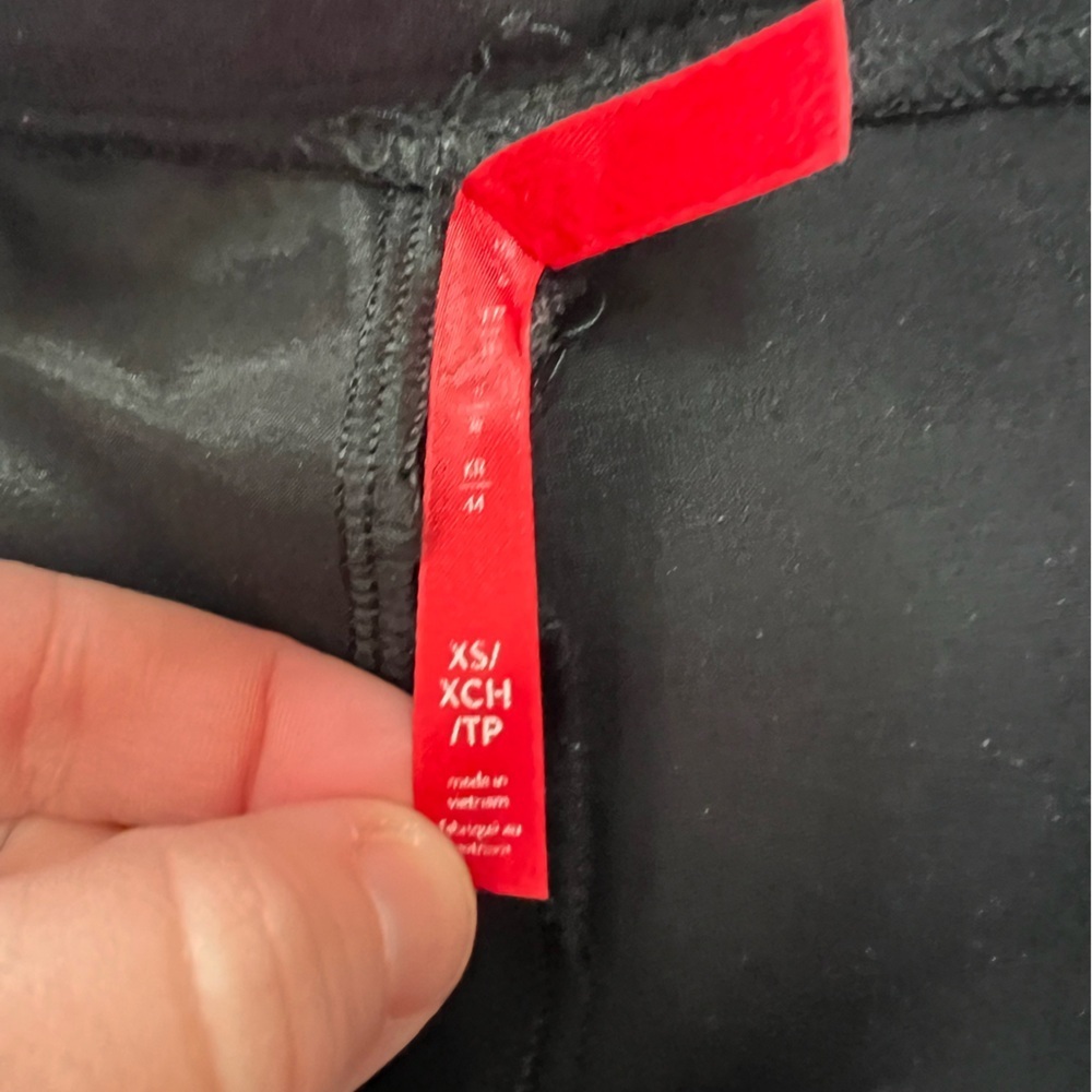 SPANX The Perfect SPANXsmooth™ PerfectFit Ponte Wide Leg Pant, Black, size XS - Picture 6 of 10